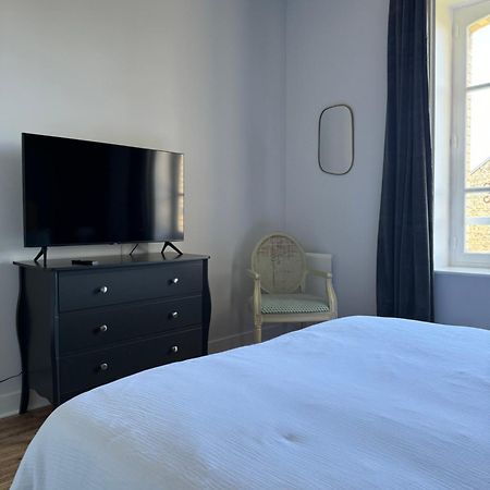 Le Hetre Pourpre Apartment บาเยอ ภายนอก รูปภาพ