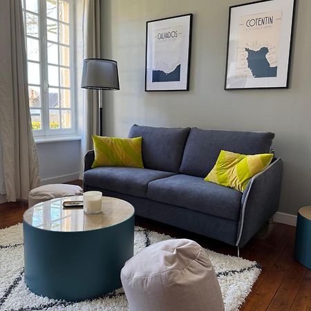 Le Hetre Pourpre Apartment บาเยอ ภายนอก รูปภาพ
